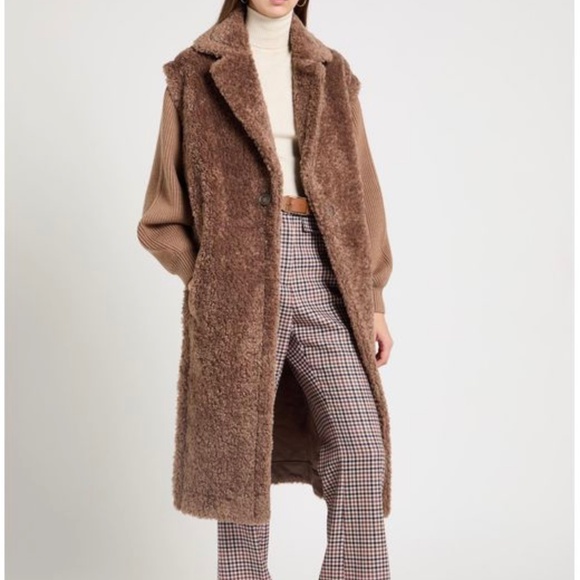 Maje Teddy Coat - Picture 1 of 3